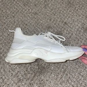 White Steve Madden chunky sneaker